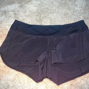 black lululemon speedily (size 10)